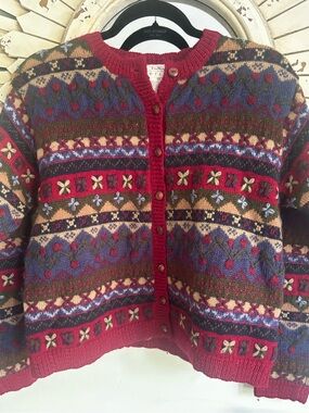Vintage Talbots Petites 100% Wool Fair Isle Cardigan Wood Buttons Rare EUC Small
